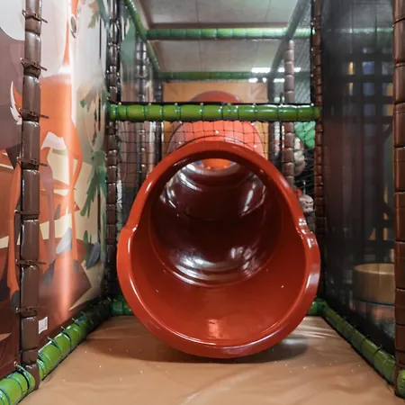 Hotell Arthurhaus 3*