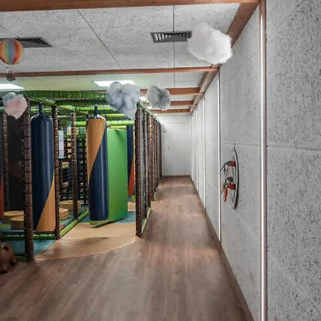 Arthurhaus Hotell 3*