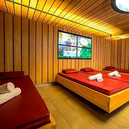 Arthurhaus 3*
